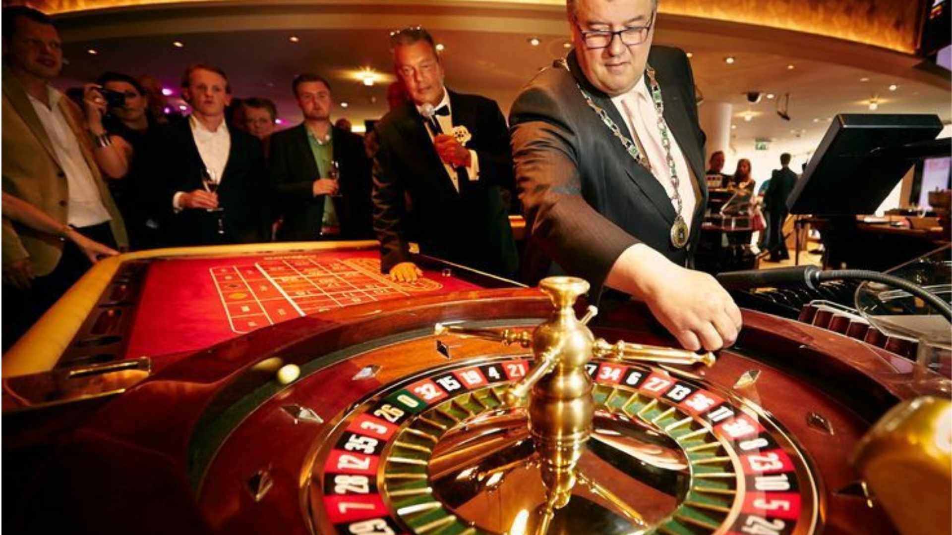 Understanding The Features Behind A Well Built Poker Platform